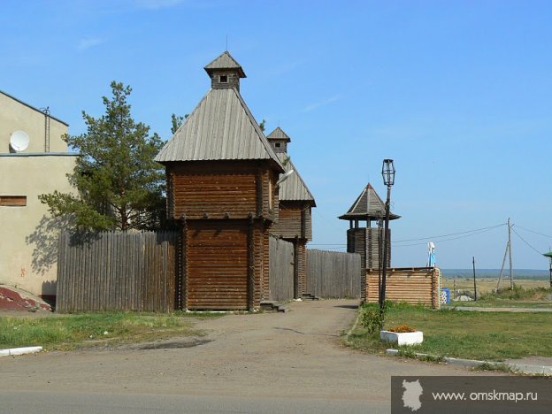 Реплика фрагмента Тарской крепости Реплика фрагмента Тарской крепости