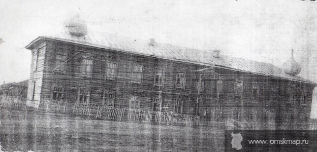 Первая средняя школа в Кормиловке