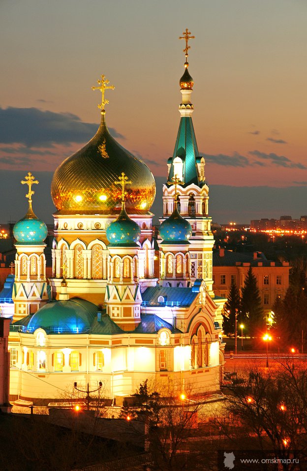 Ночной Успенский собор Ночной Успенский собор