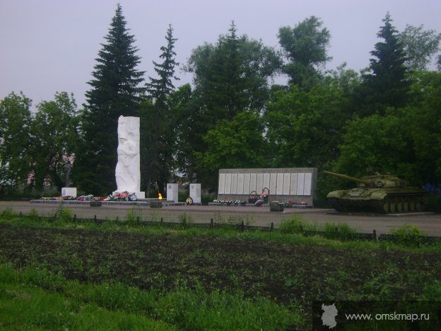 Памятник воинам Памятник воинам